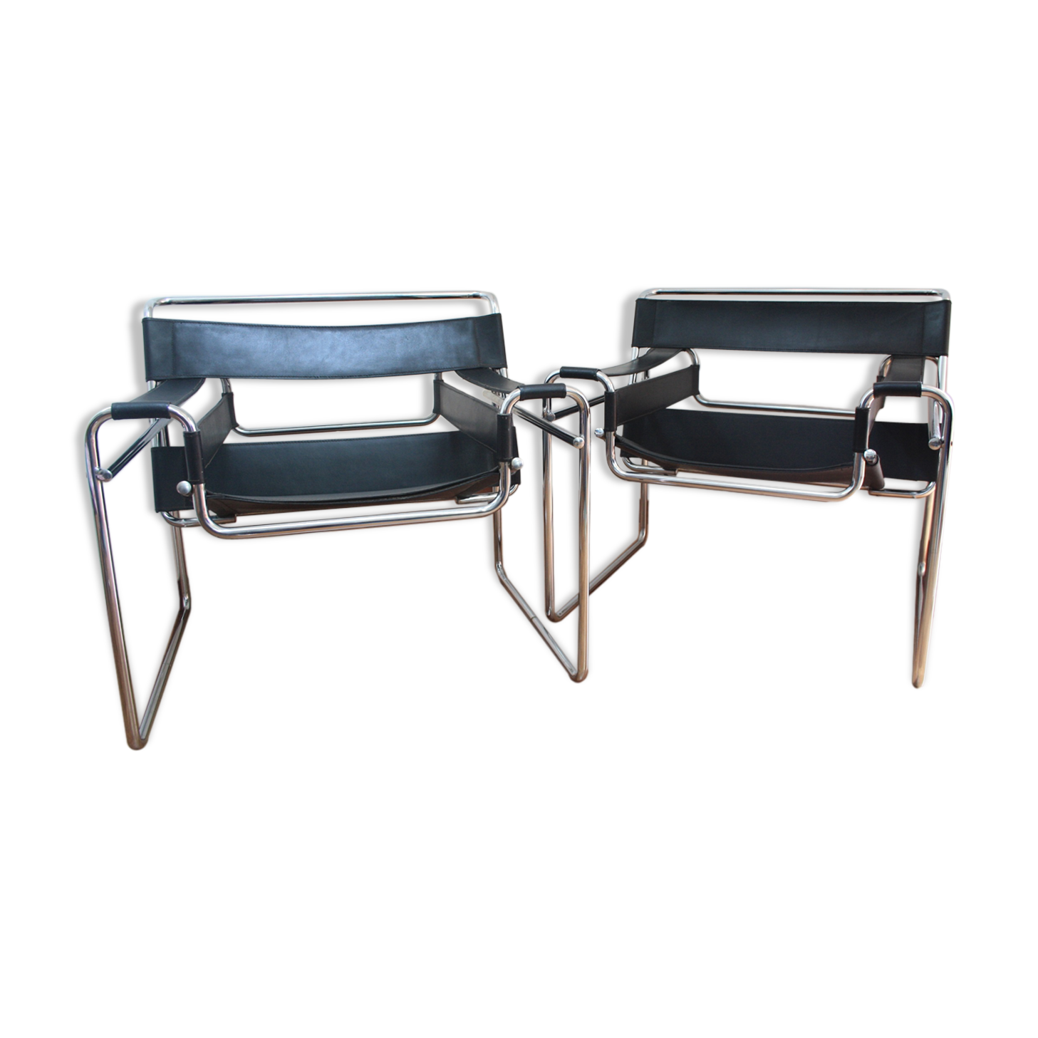 Paire de fauteuils B3 "Wassily" cuir design Marcel Breuer