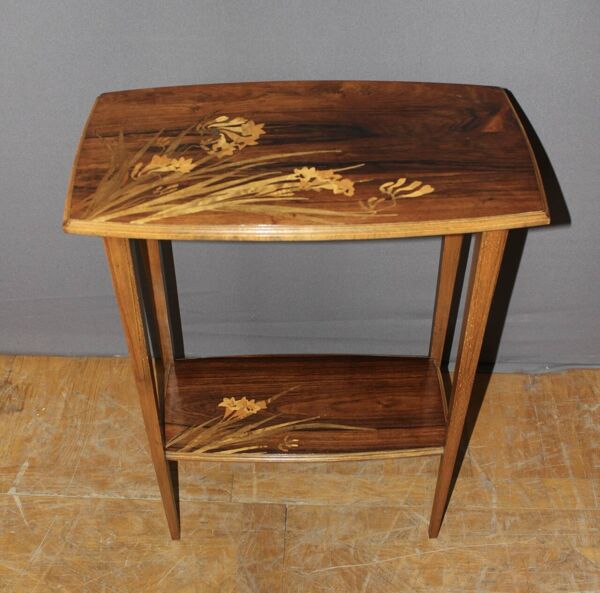 Table desserte Art Nouveau par Emile  Gallé