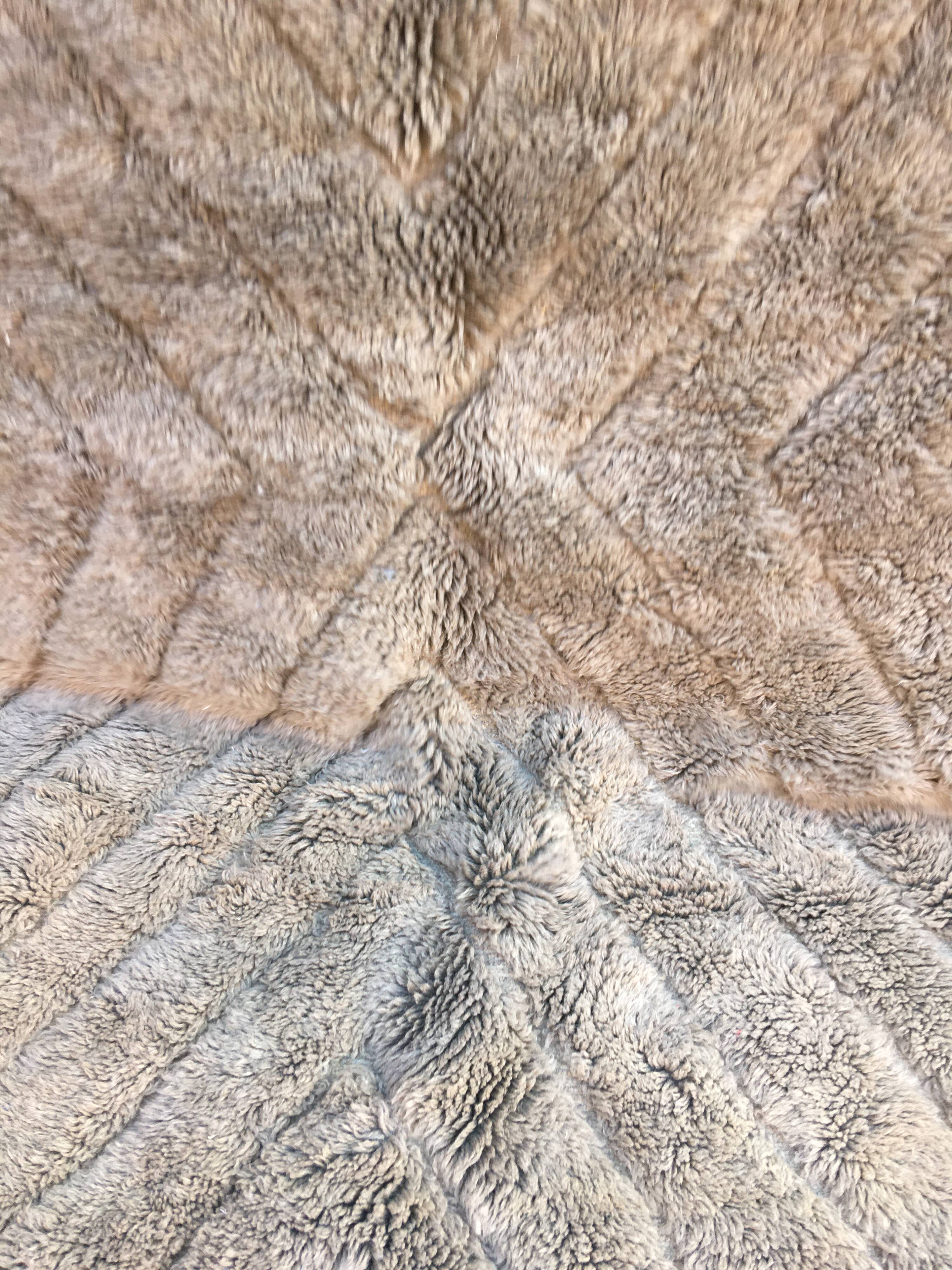 Exceptional Mrirt rug 210 x 182 cm