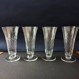 Set of 4 engraved glass champagne flutes