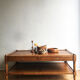 Table basse marquetée en bois massif