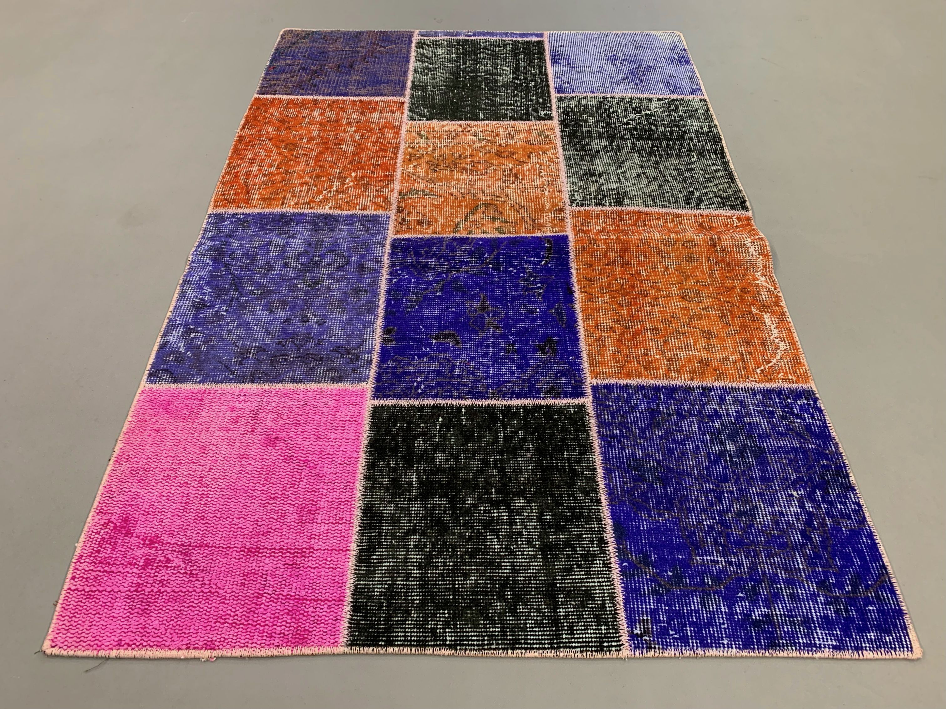 Distressed vintage turkish patchwork rug 150x100 cm wool medium