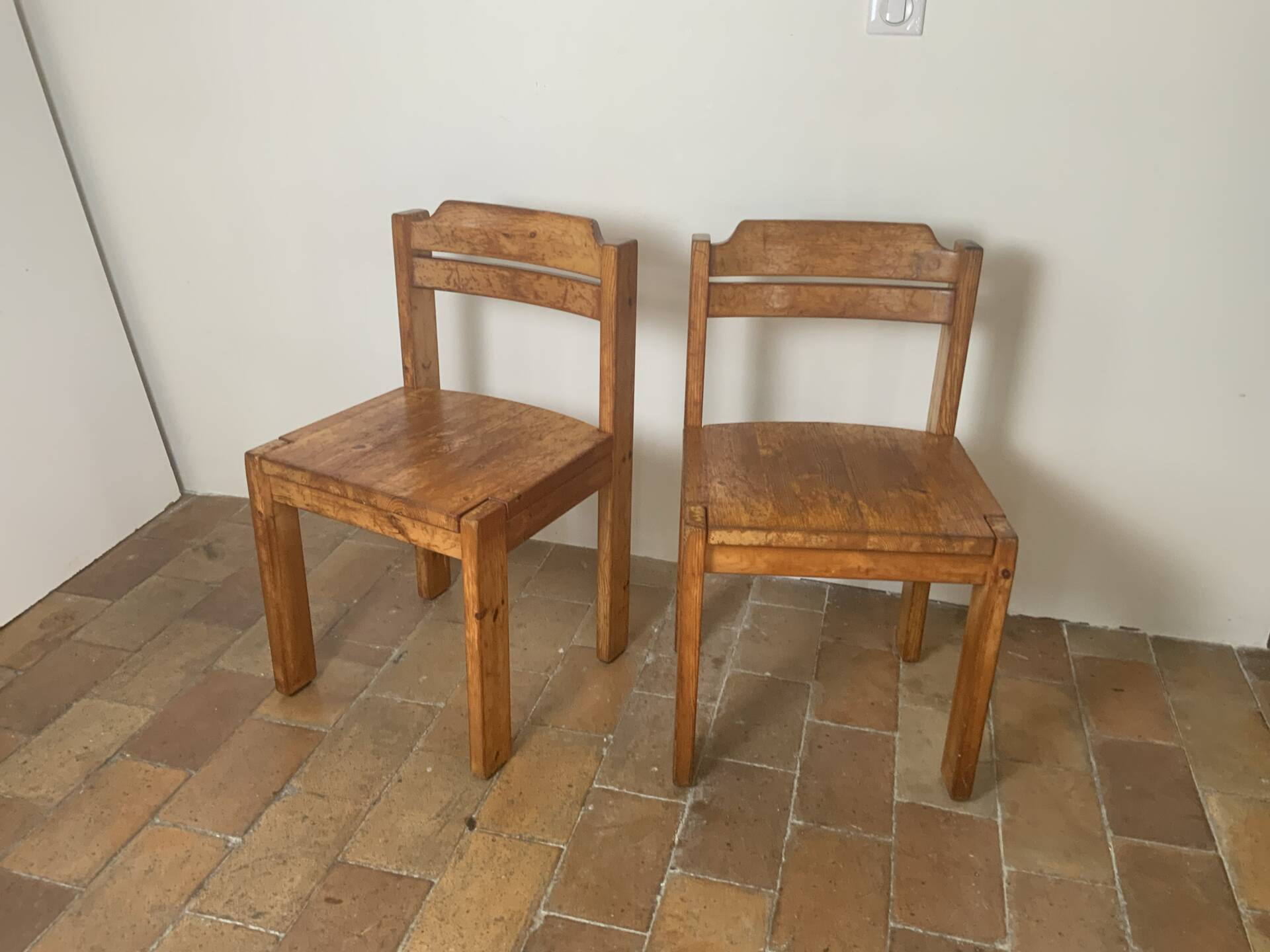 Mid-century pair of chairs