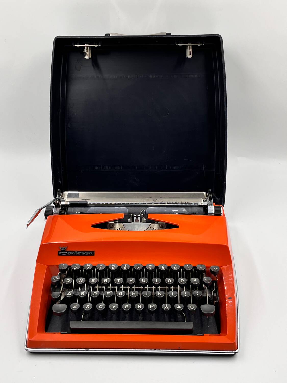 Condessa Adler typewriter