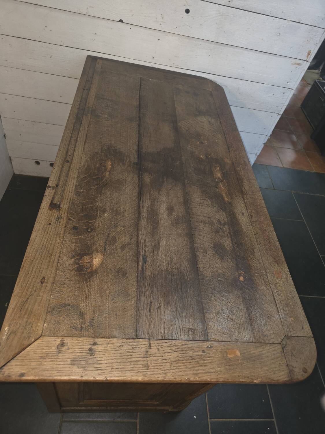 Comptoir de magasin ou de commerce en chêne