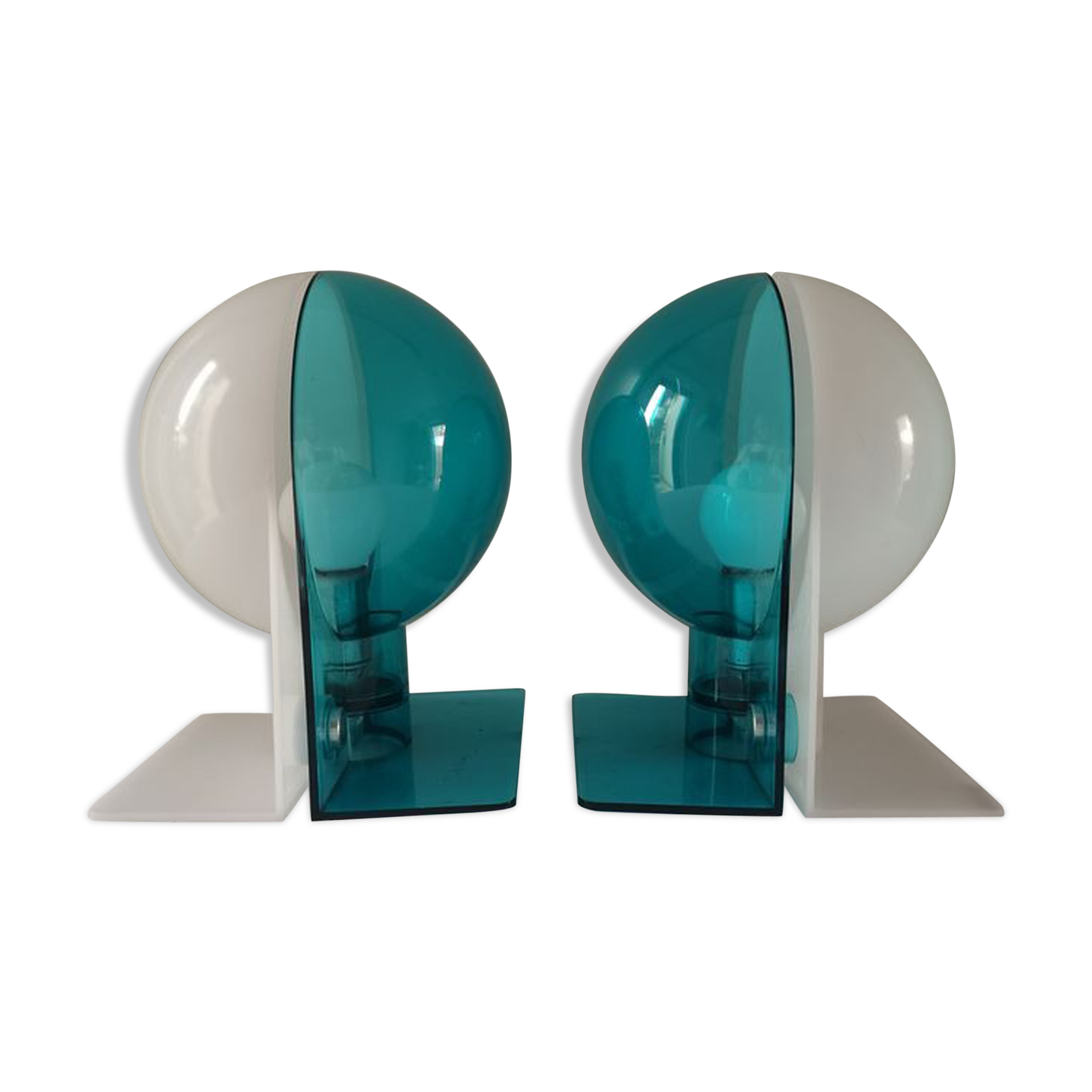 Pair of Italian lamps Guzzini Sirio