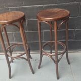 Bar stool