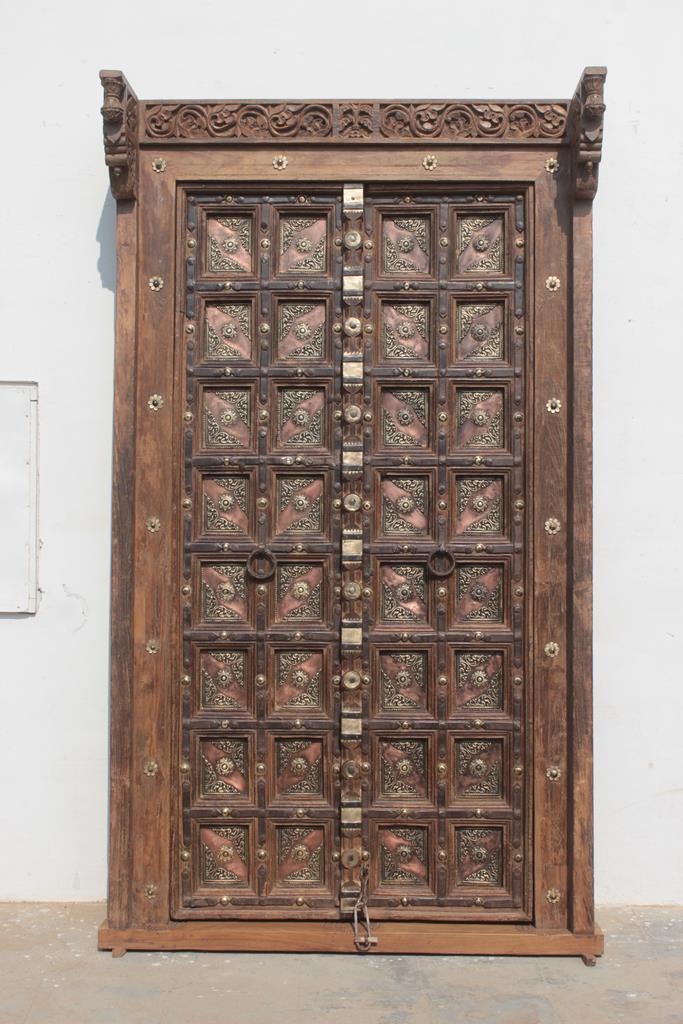 Old Indian door in old teak, piece and patina of origin