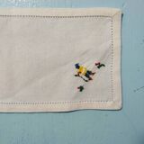 Pocket with 6 embroidered napkins