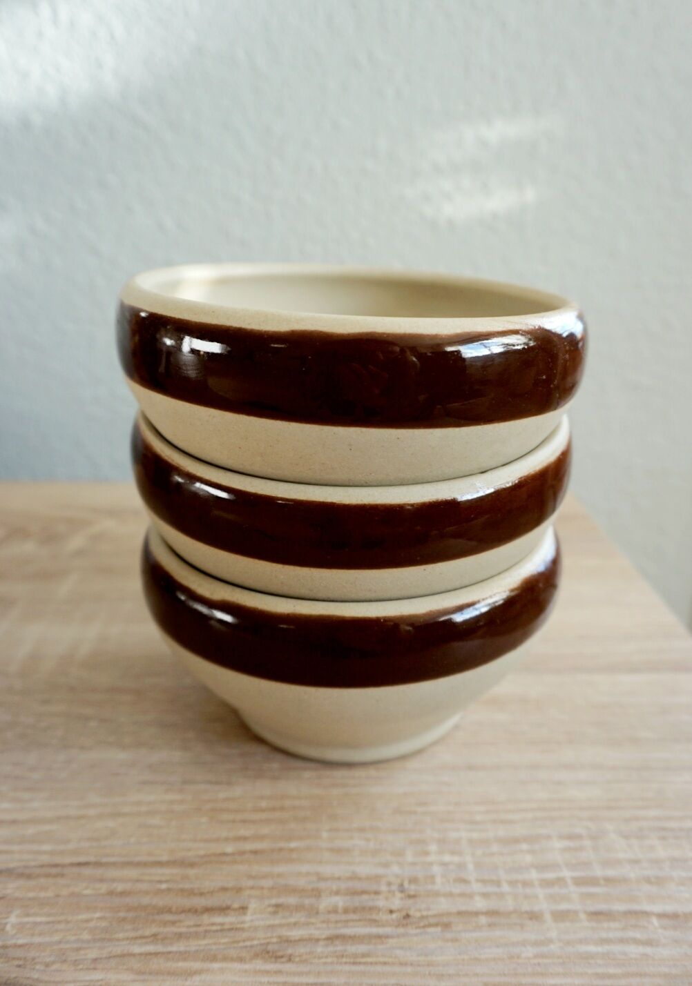 Lot 3 Digoin stoneware bowls