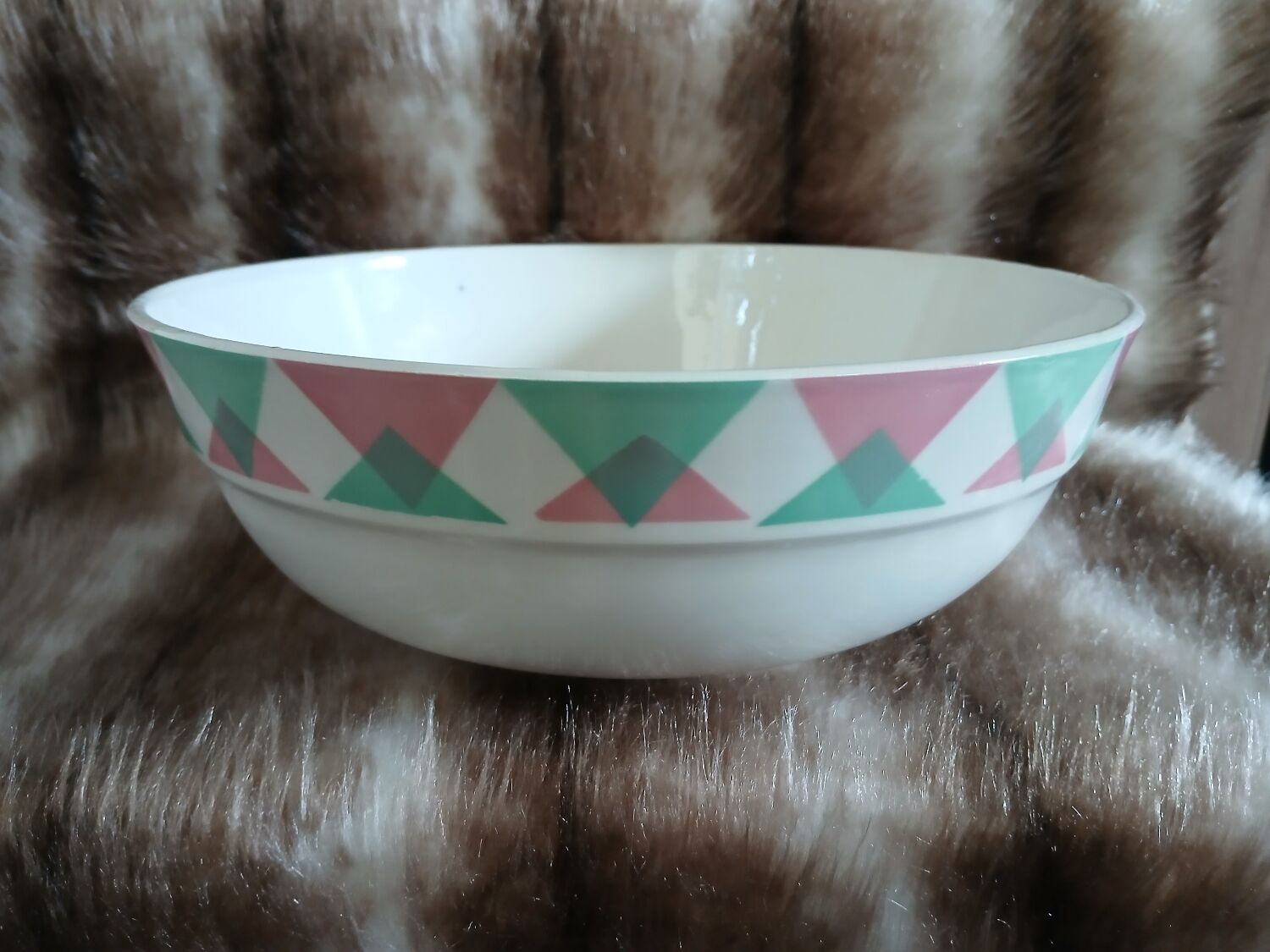 Antique salad bowl from Digoin and Sarreguemines
