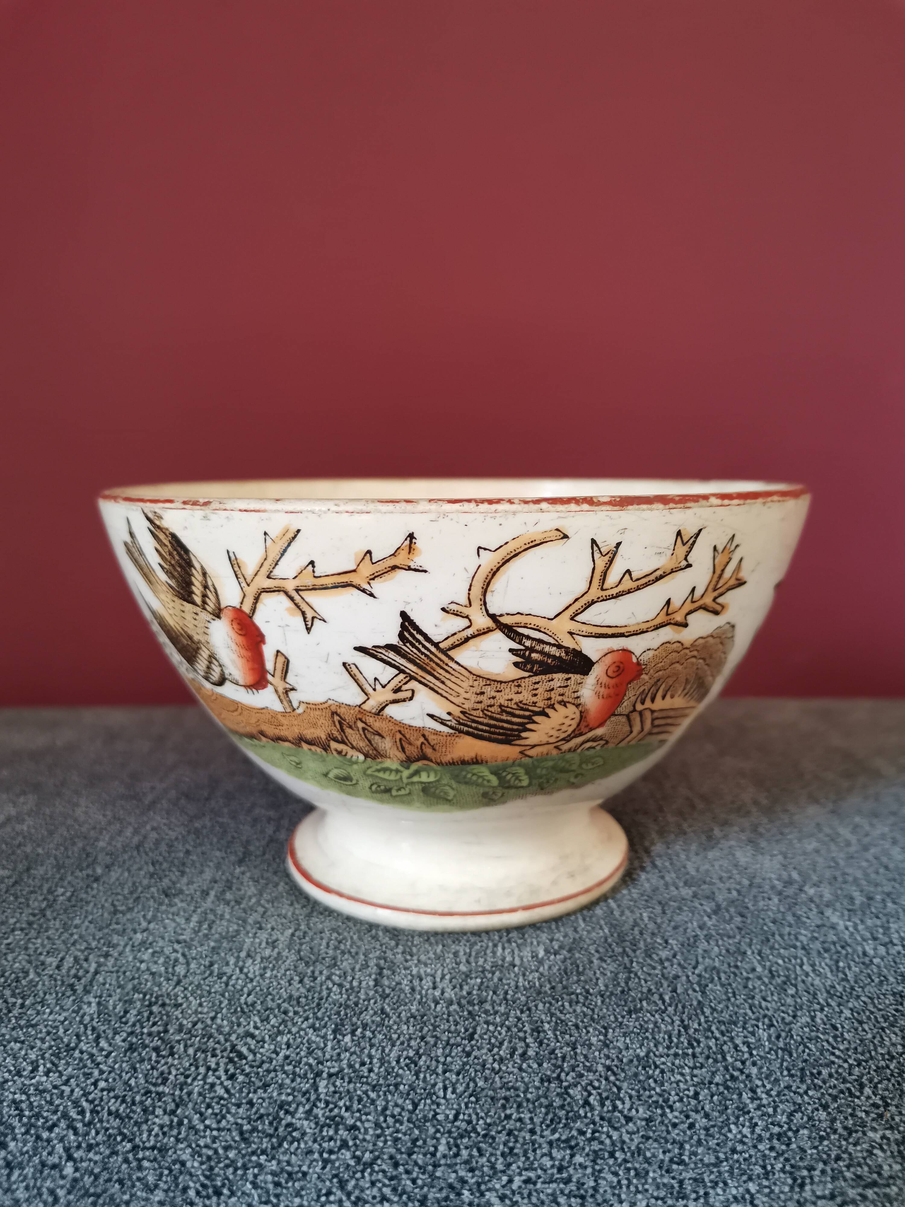 Old bowl Birds