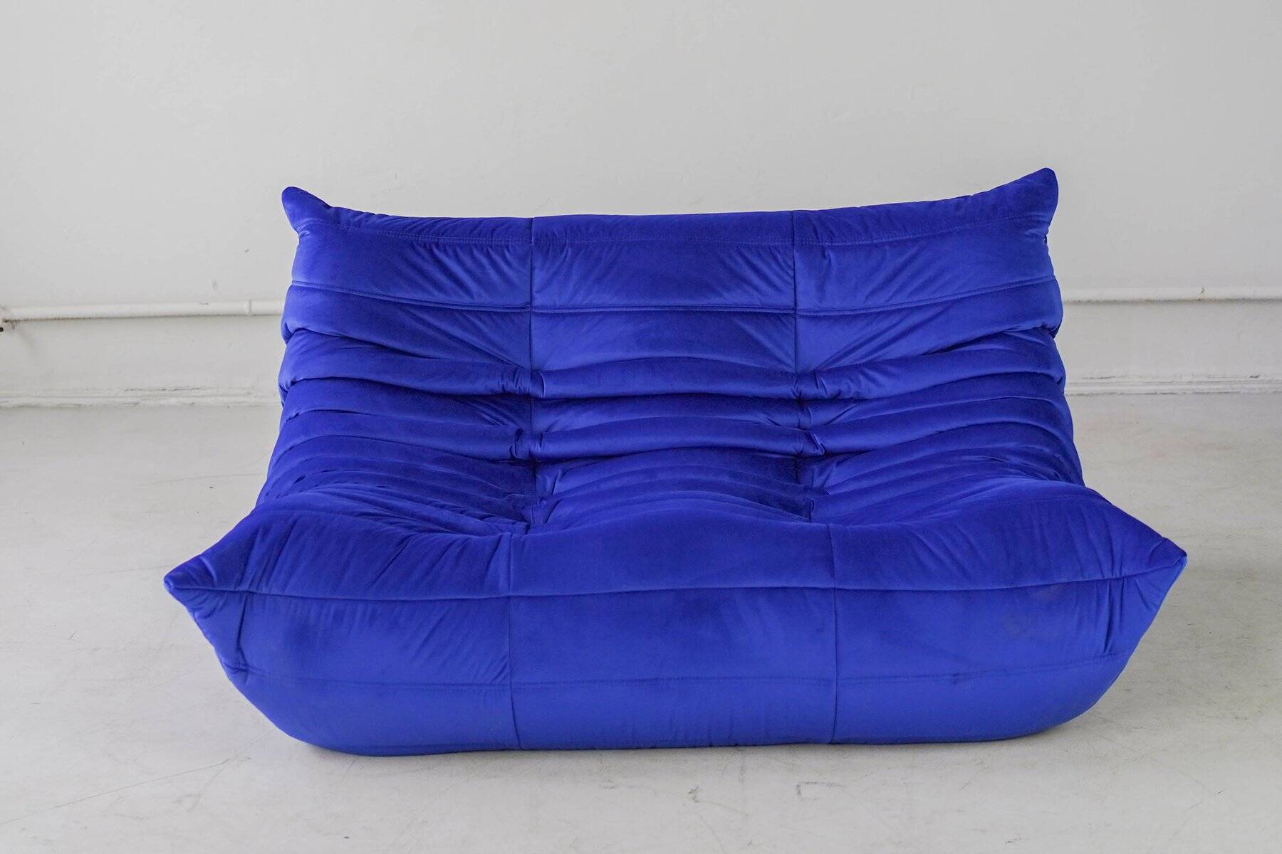 Togo two-seat in blue velvet by Michel Ducaroy for Ligne Roset