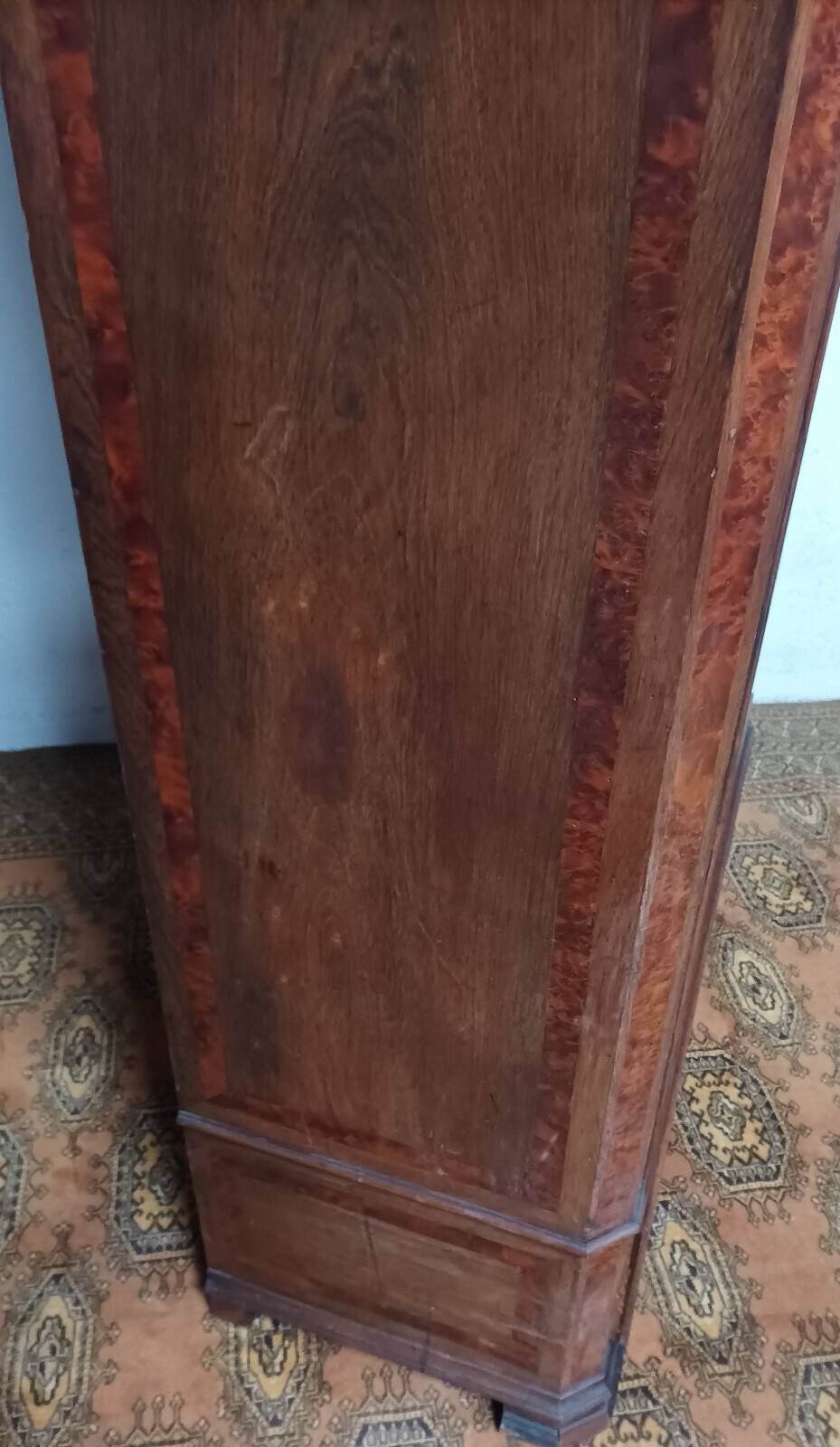 Library from the Napoleonic III era in thuya burl.