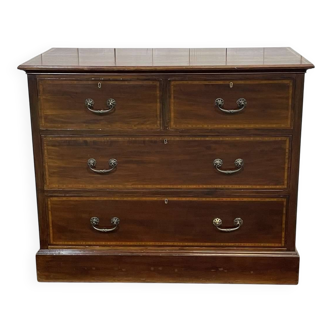 English commode from the early 20th century in mahogany.