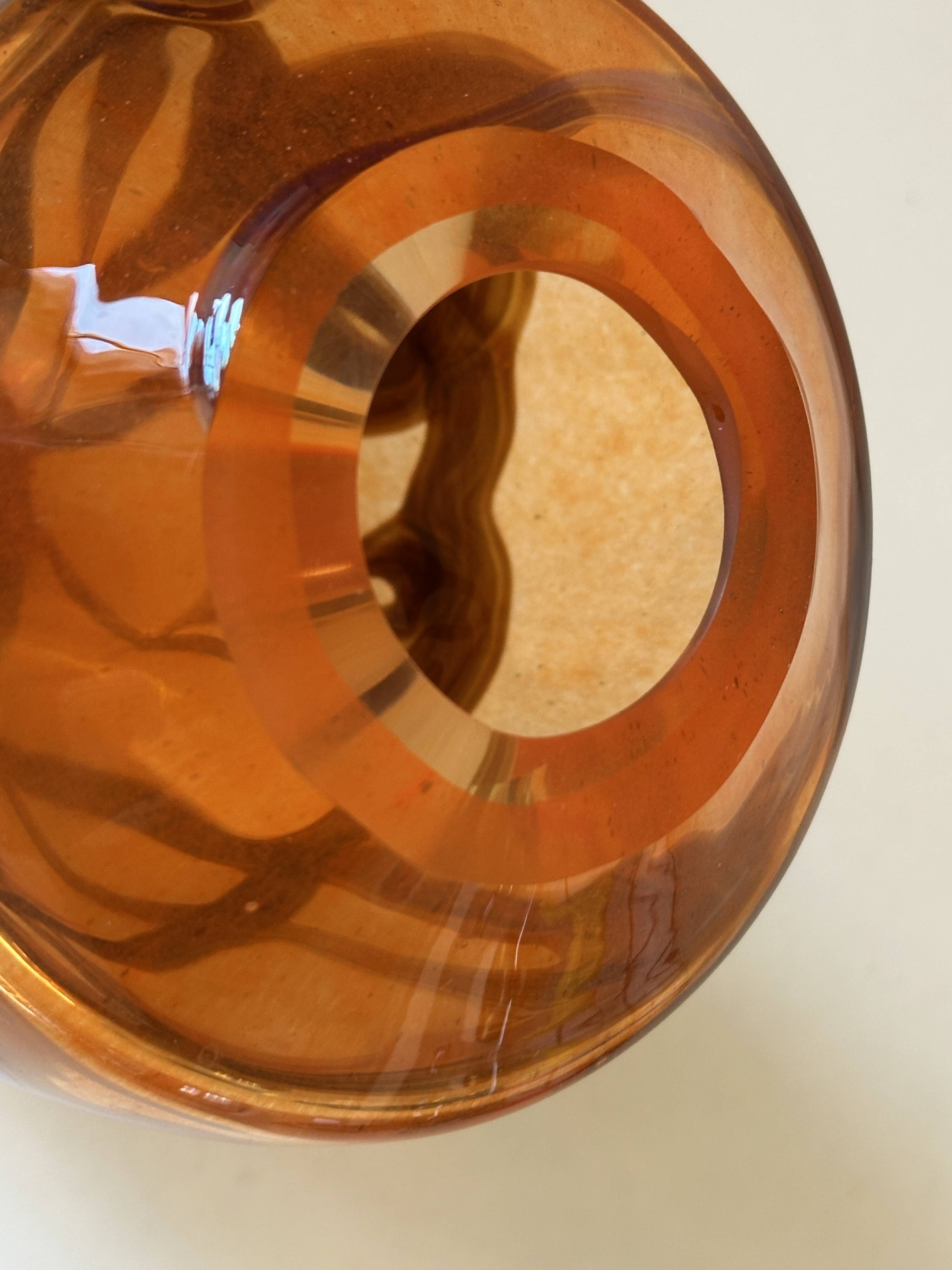 Contemporary art glass vase Soisy sur École design