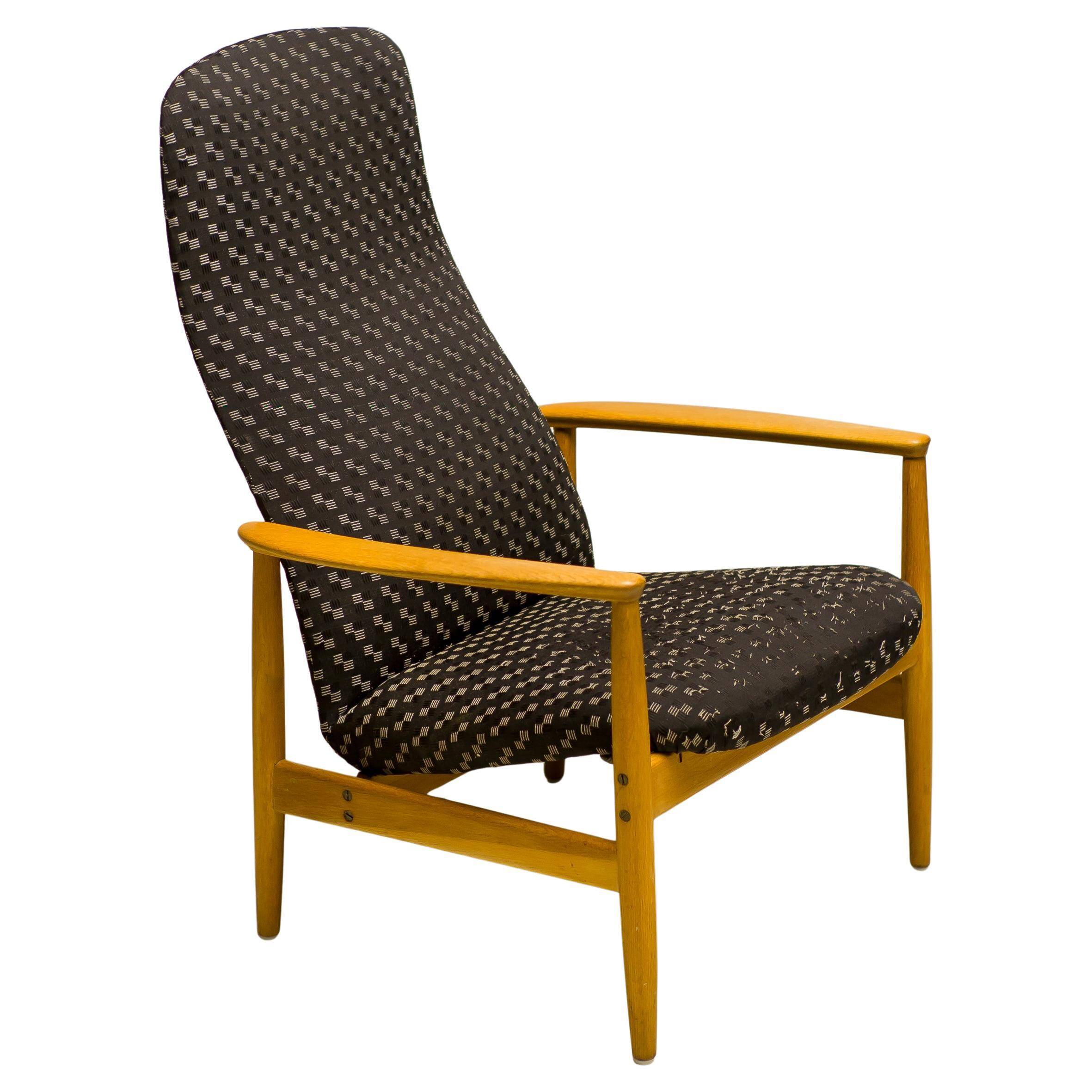 Chaise longue The Scandinavian Mid Century Modern by Alf Svensson