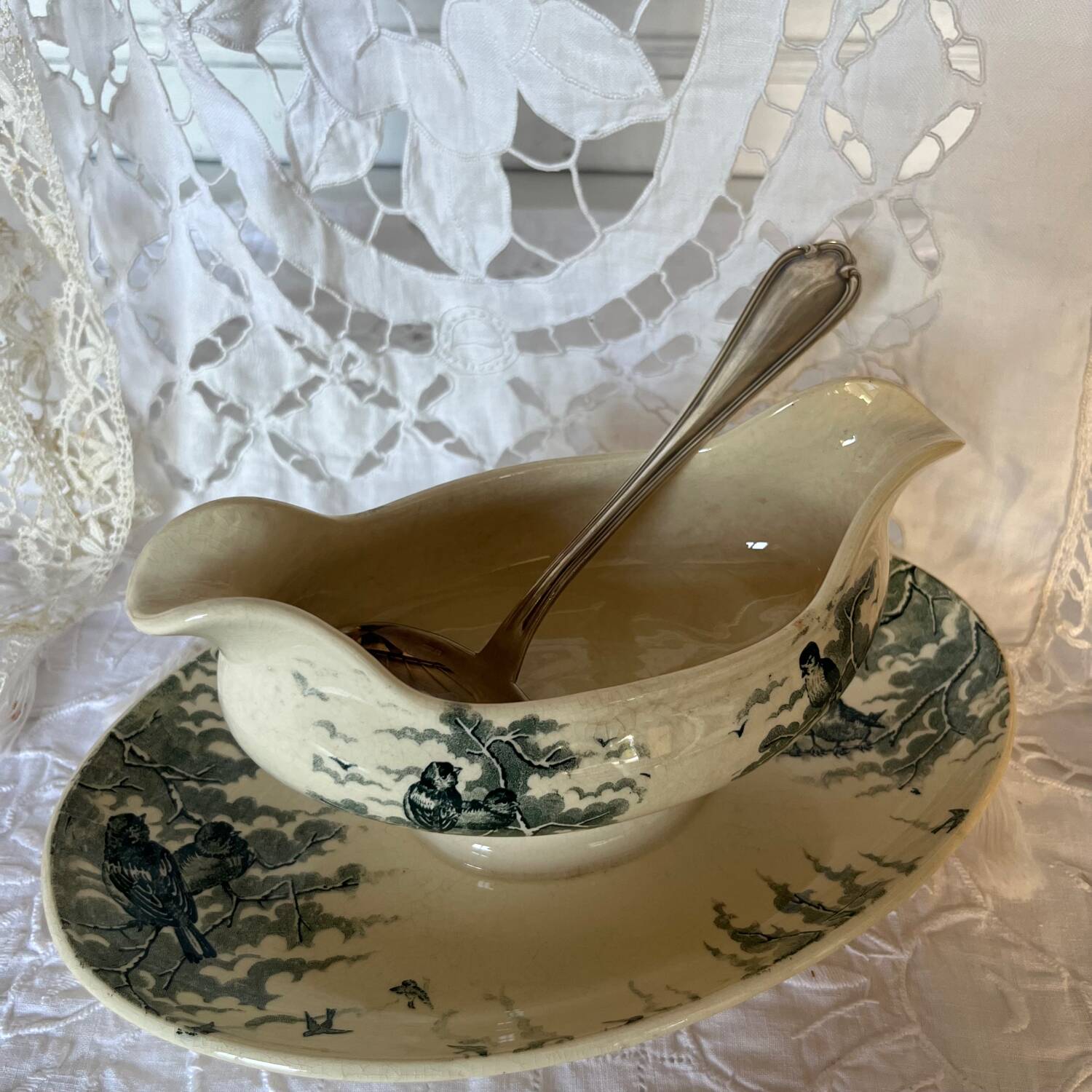Sarreguemines Snow Sauce Boat