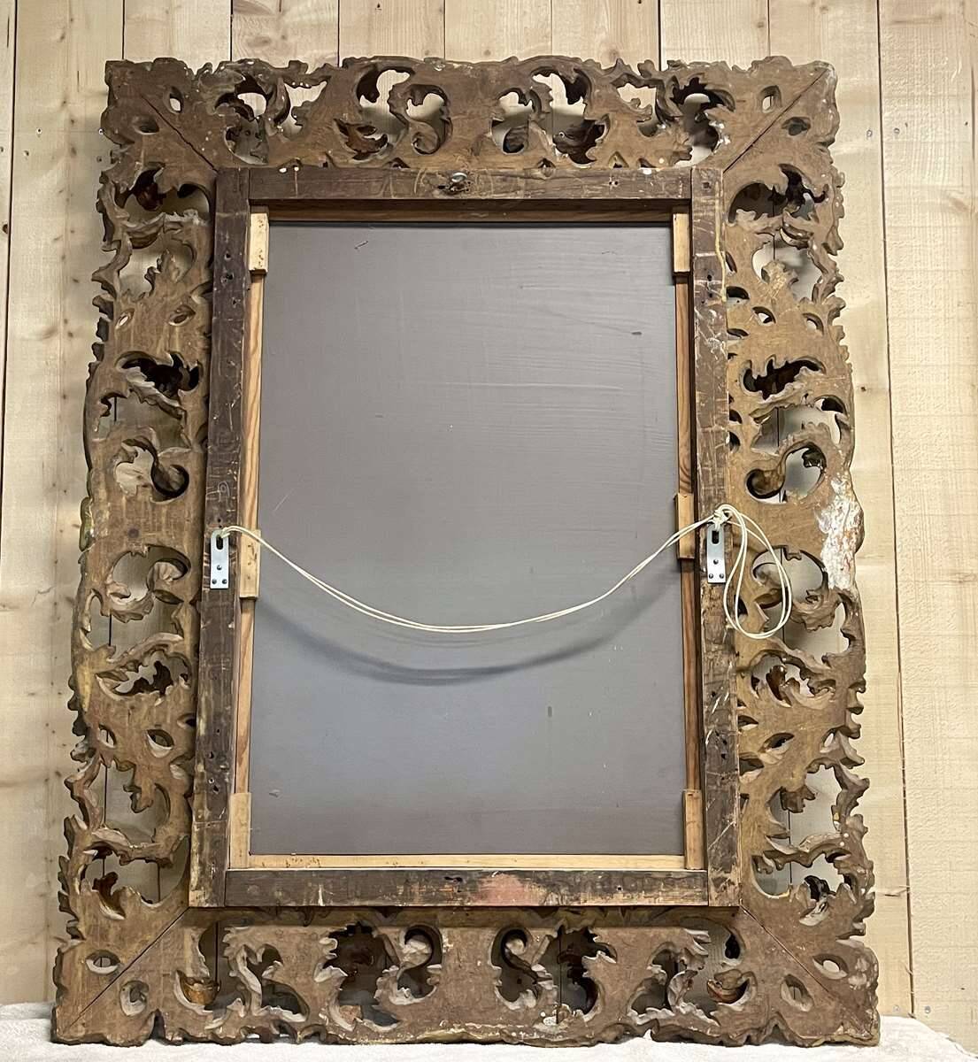 Miroir Italien 19ème en bois et plâtre doré
