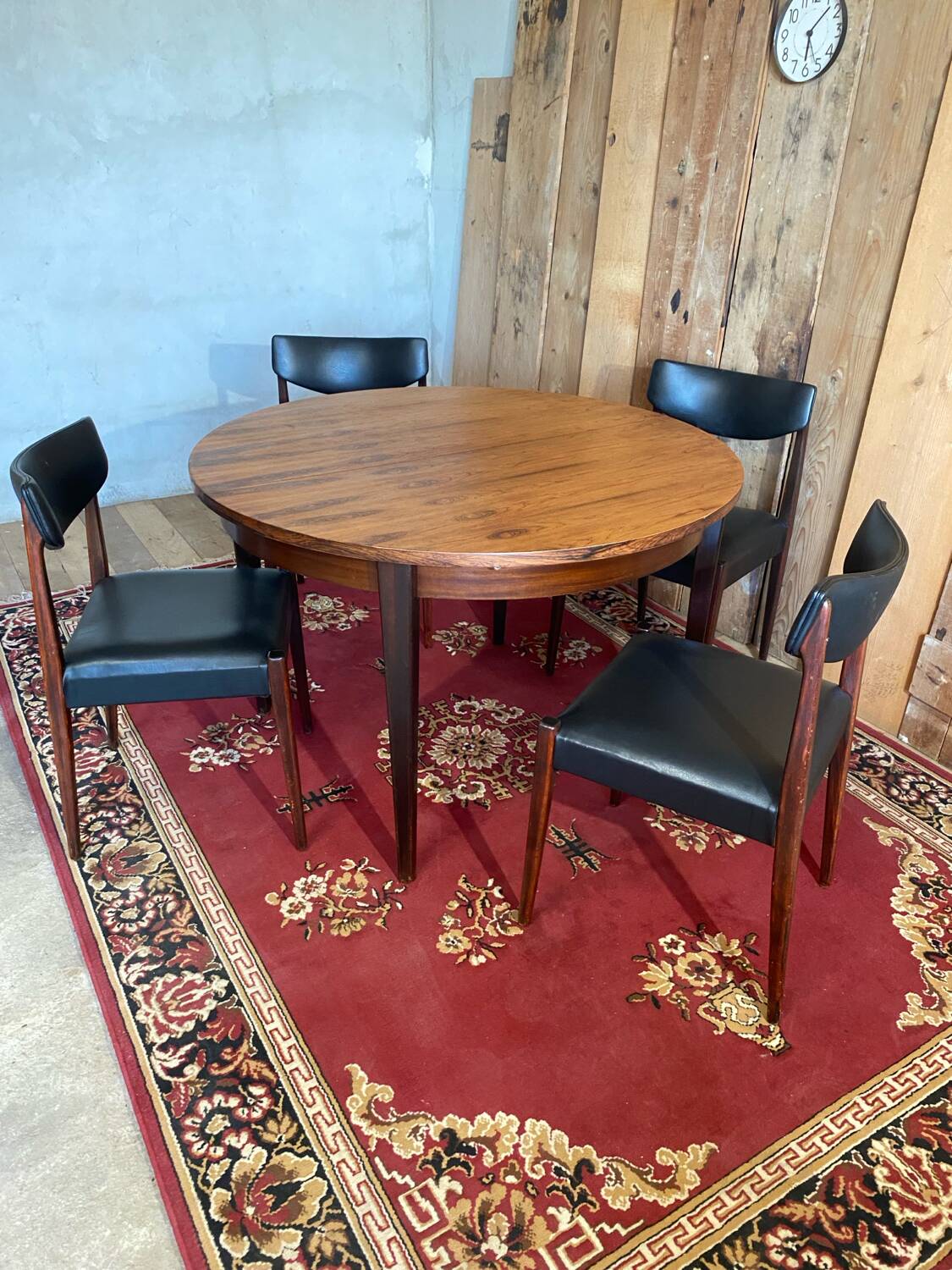 Scandinavian table and chairs from the 60s/70s