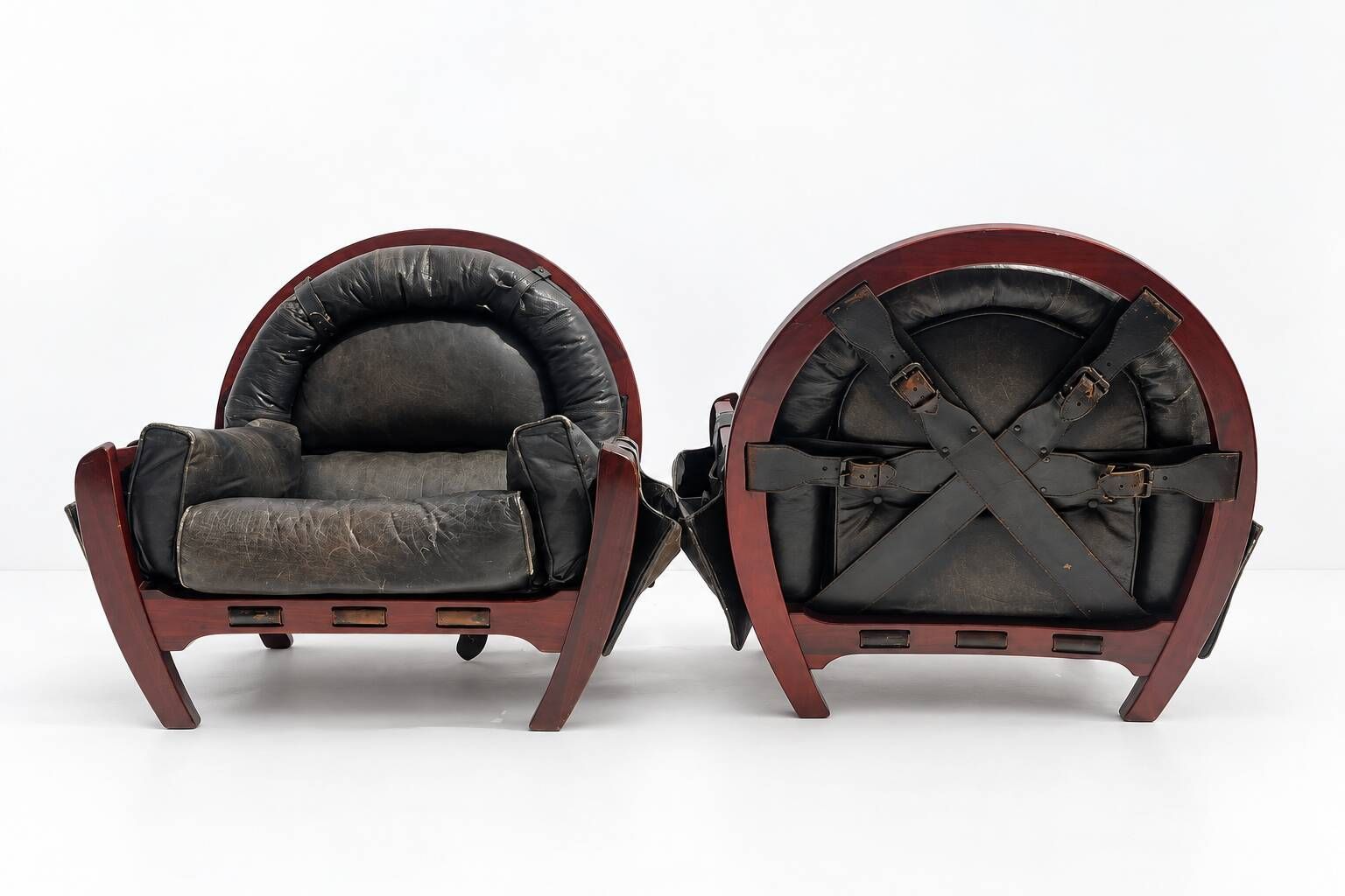 Italian Mid-Century Modern pair of ‘Rancero’ lounge chairs from Luciano Fri