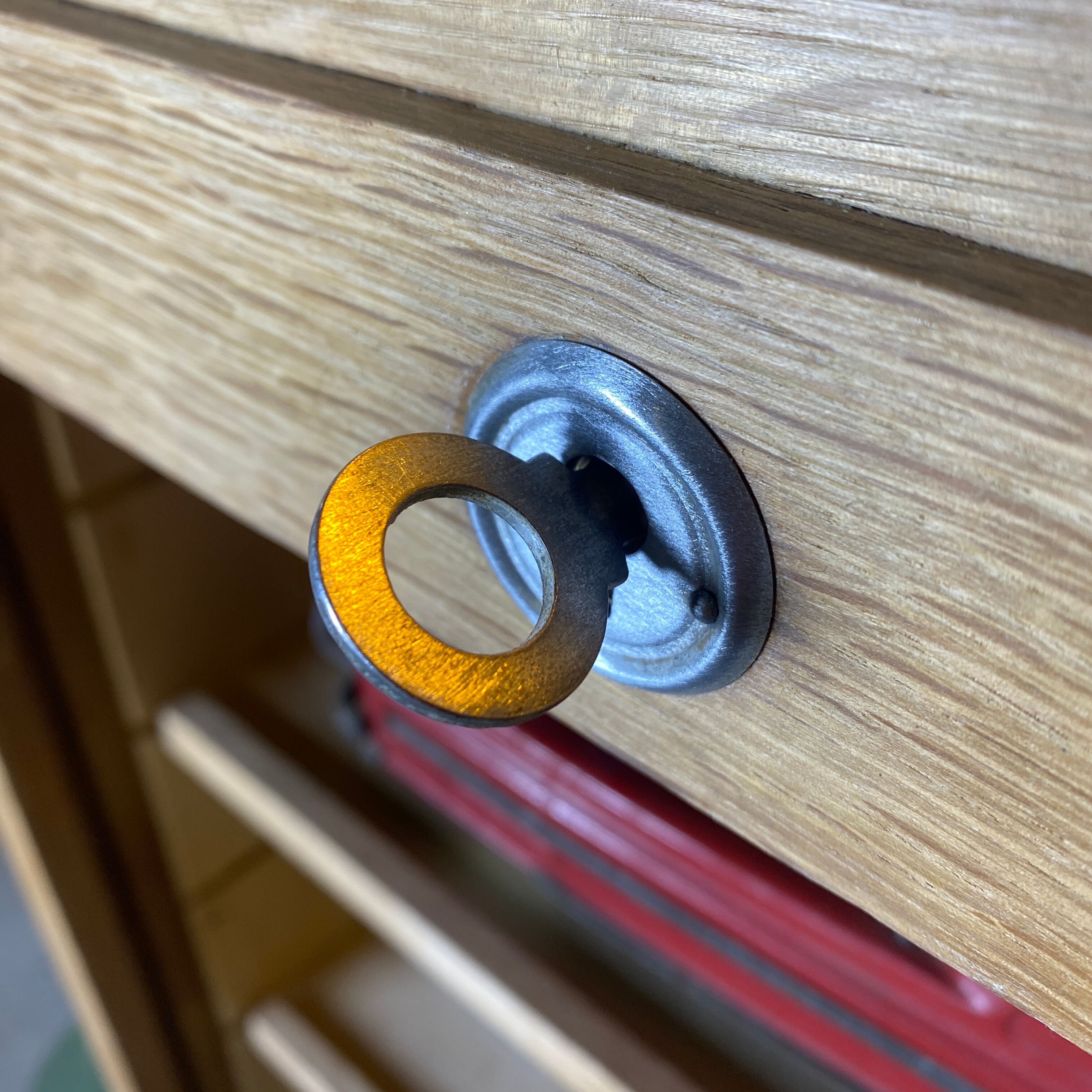 Curtain cabinet raw oak binder