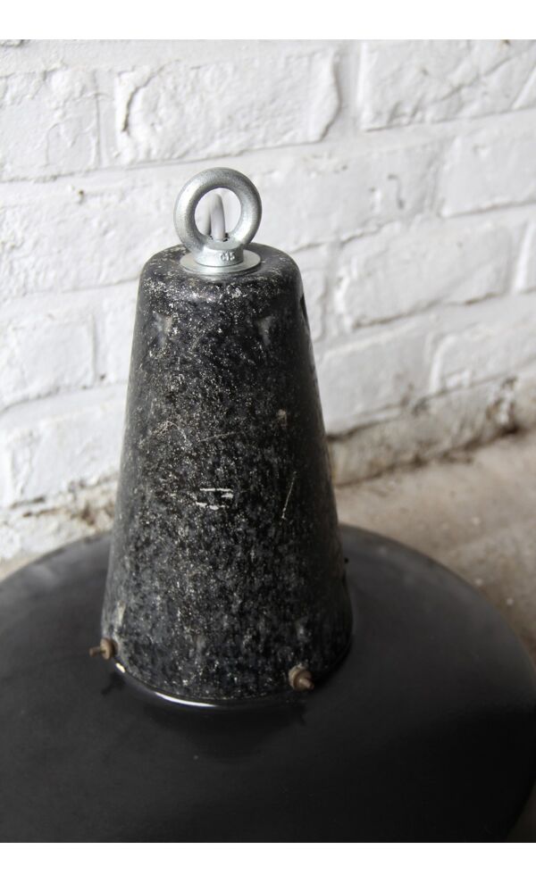 Suspension d'usine industrielle