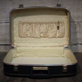 Nesting suitcases hostess & steward 60s