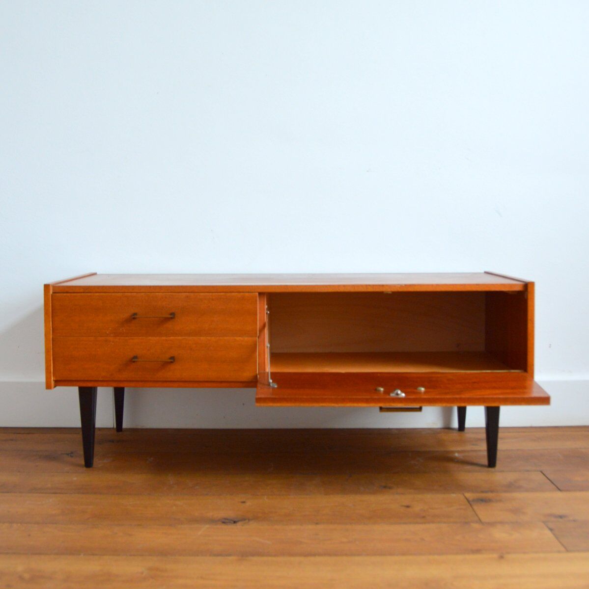 Vintage bass row 1950s