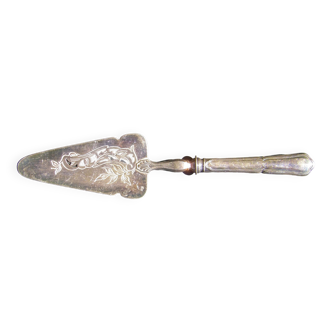 Antique pie shovel