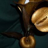 Bronze lamp with arum flowers