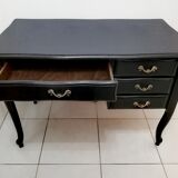 Bureau quatre tiroirs