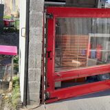 Distributor with tirettes de forain