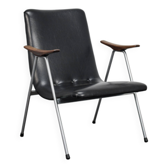 Mid-century modern lounge chair, Netherlands, 1960s