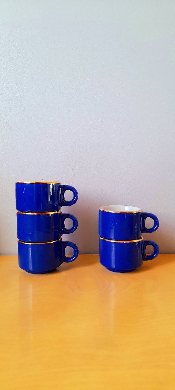 Porcelain coffee cups