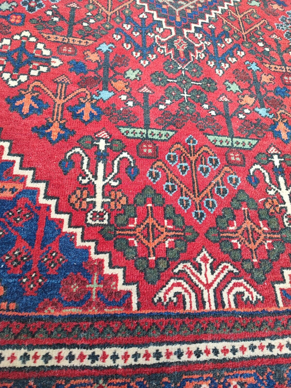 Handmade Iran carpet 205 x 135