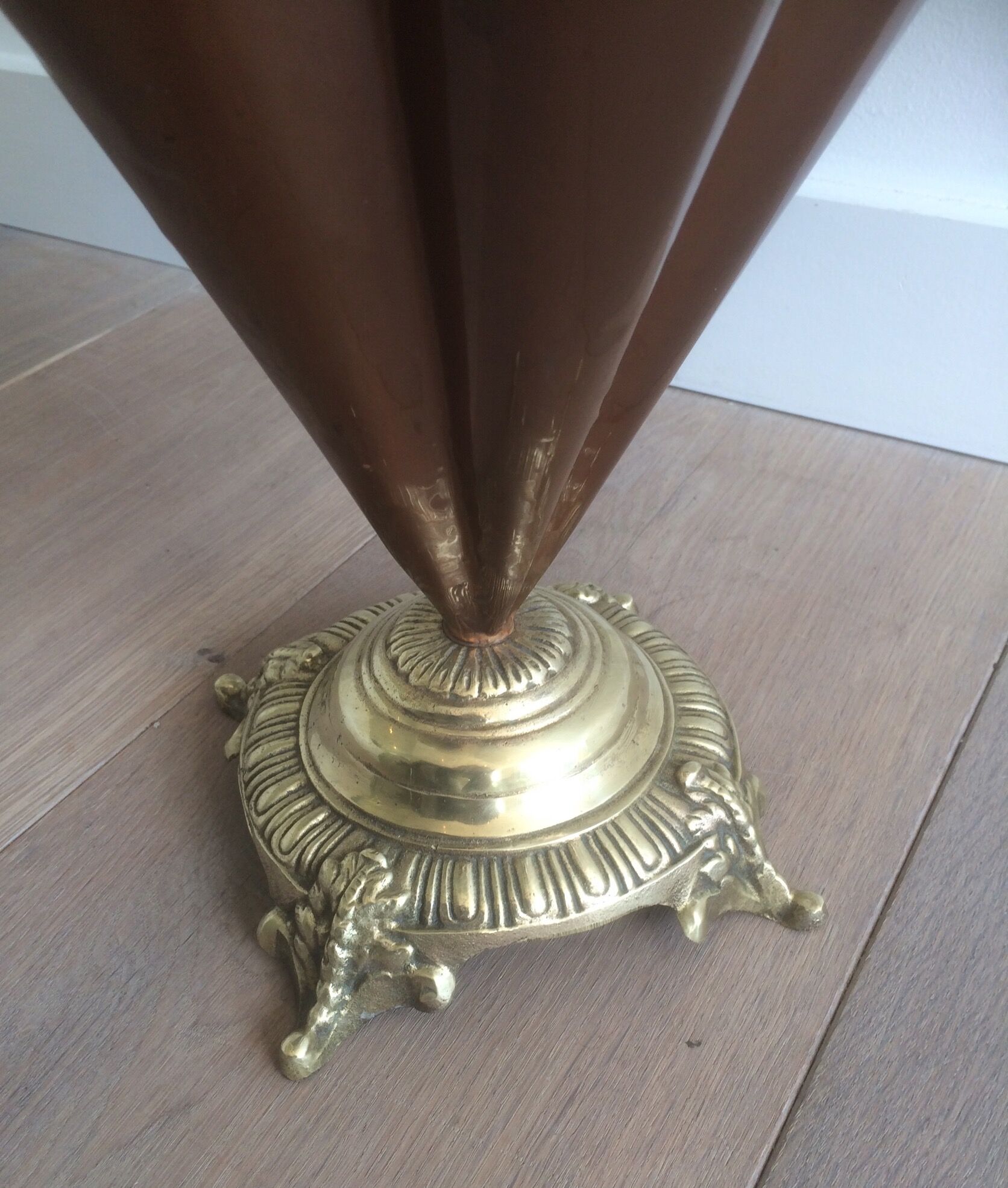 Umbrella brass