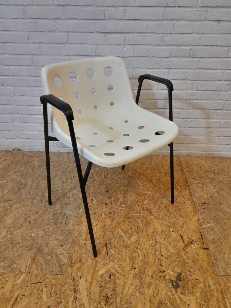Polo Chair Robin Day