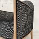 Fauteuil club en bois et tissu