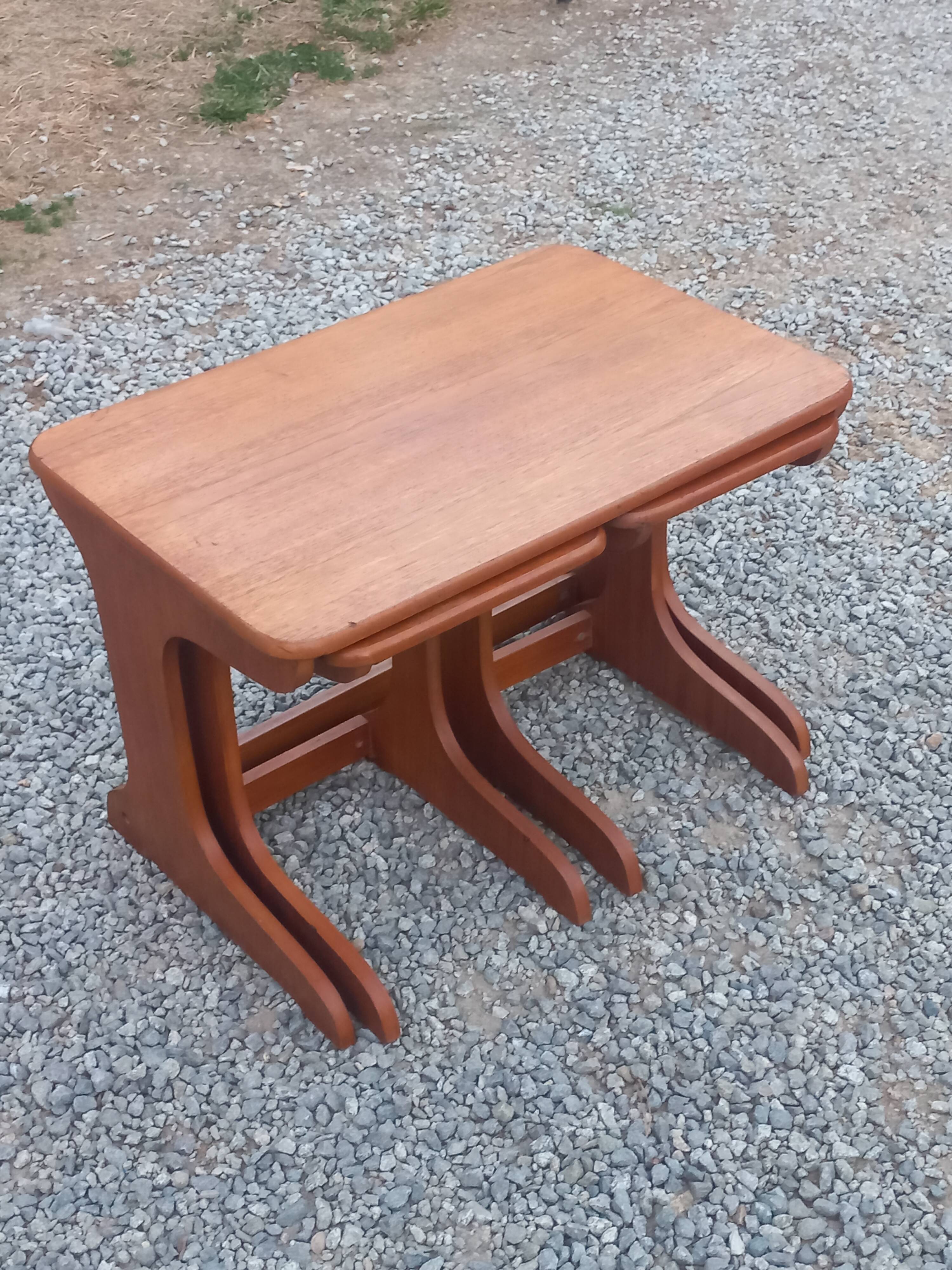 Set of 3 nesting tables in Scandinavian style made of teak from the 1970s.