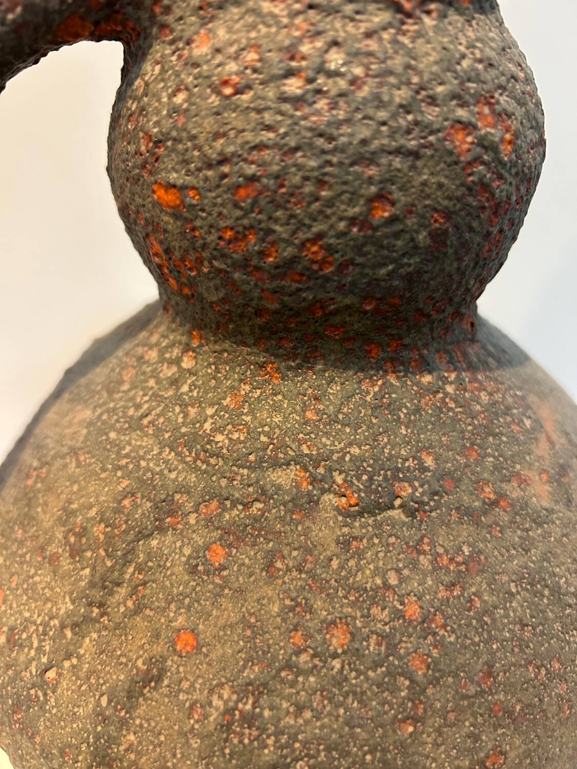 Campo Piano ceramic pitcher