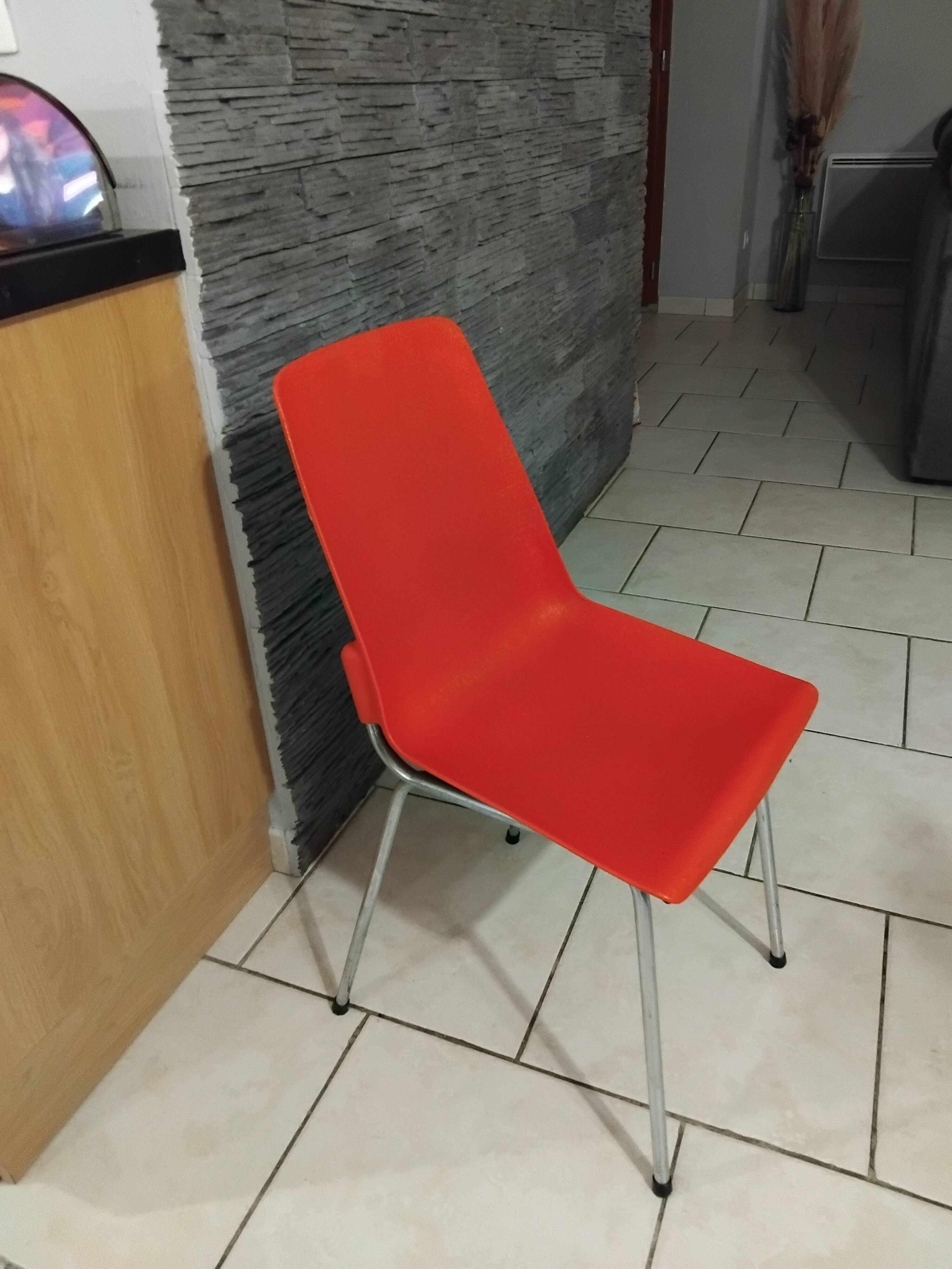 15 Chaises vintage grosfillex design