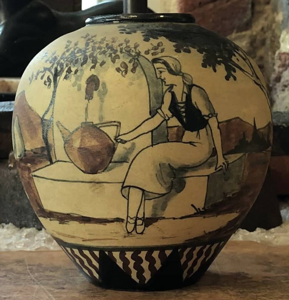 Stoneware vase from Ciboure