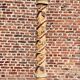 Twisted column in carved polychrome wood, 19th century.