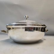 Soup tureen or vegetable dish in silver-plated metal – French silversmithing