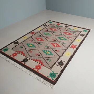 Geometric carpet typical of the 1960s, Brussels style, Kelim