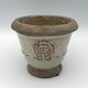 Cache-pot, poterie vintage en grès émaillée céruse à décor de médaillon