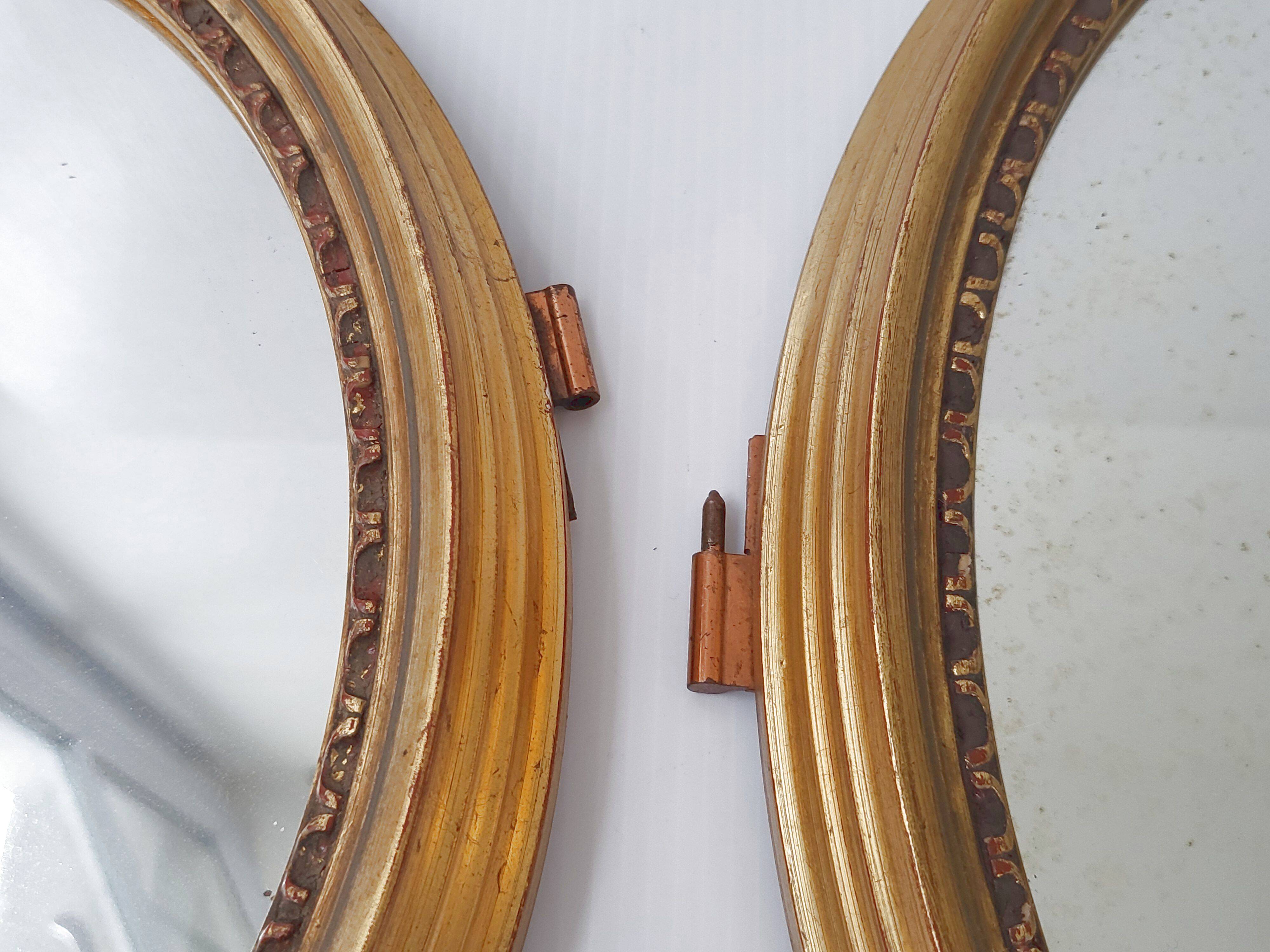 Vintage triptych mirror