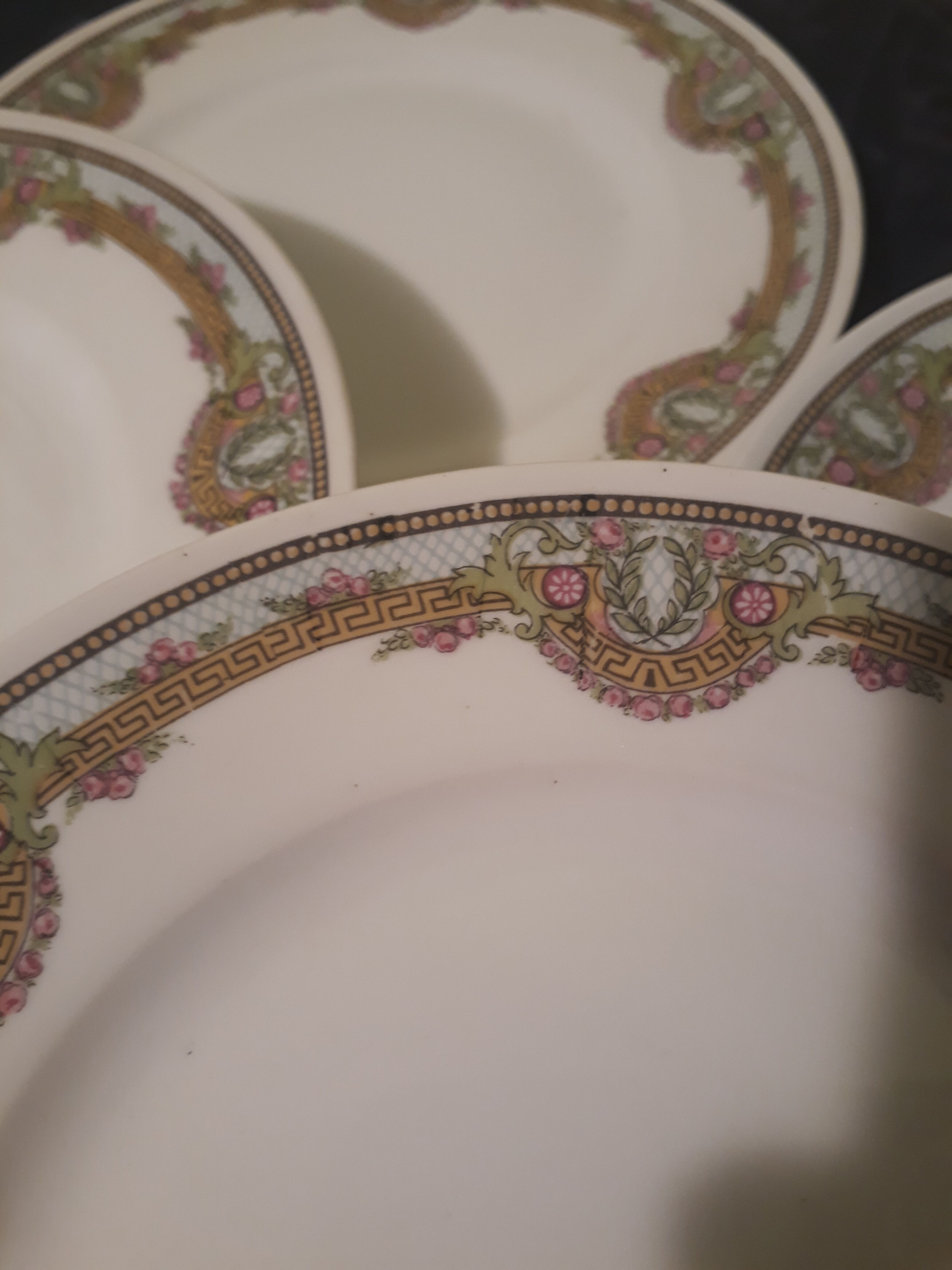 Set of 6 plates dessert flowers art deco style, Limoges porcelain