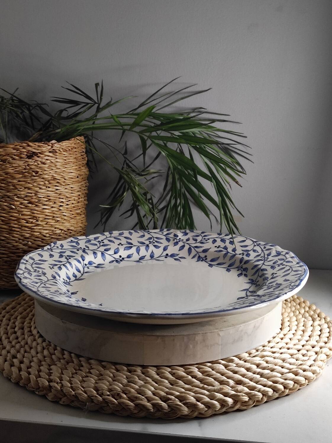 Blue flower plate dish